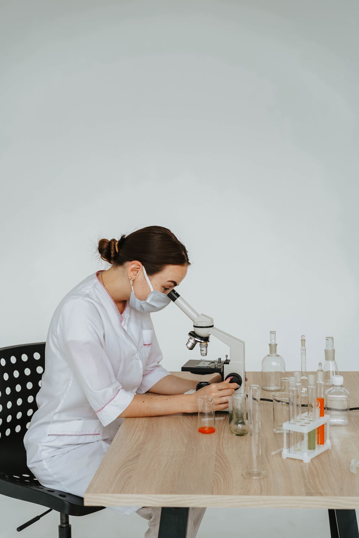 In-house laboratory at Dar Al Khaybar Medical Center, Sharjah