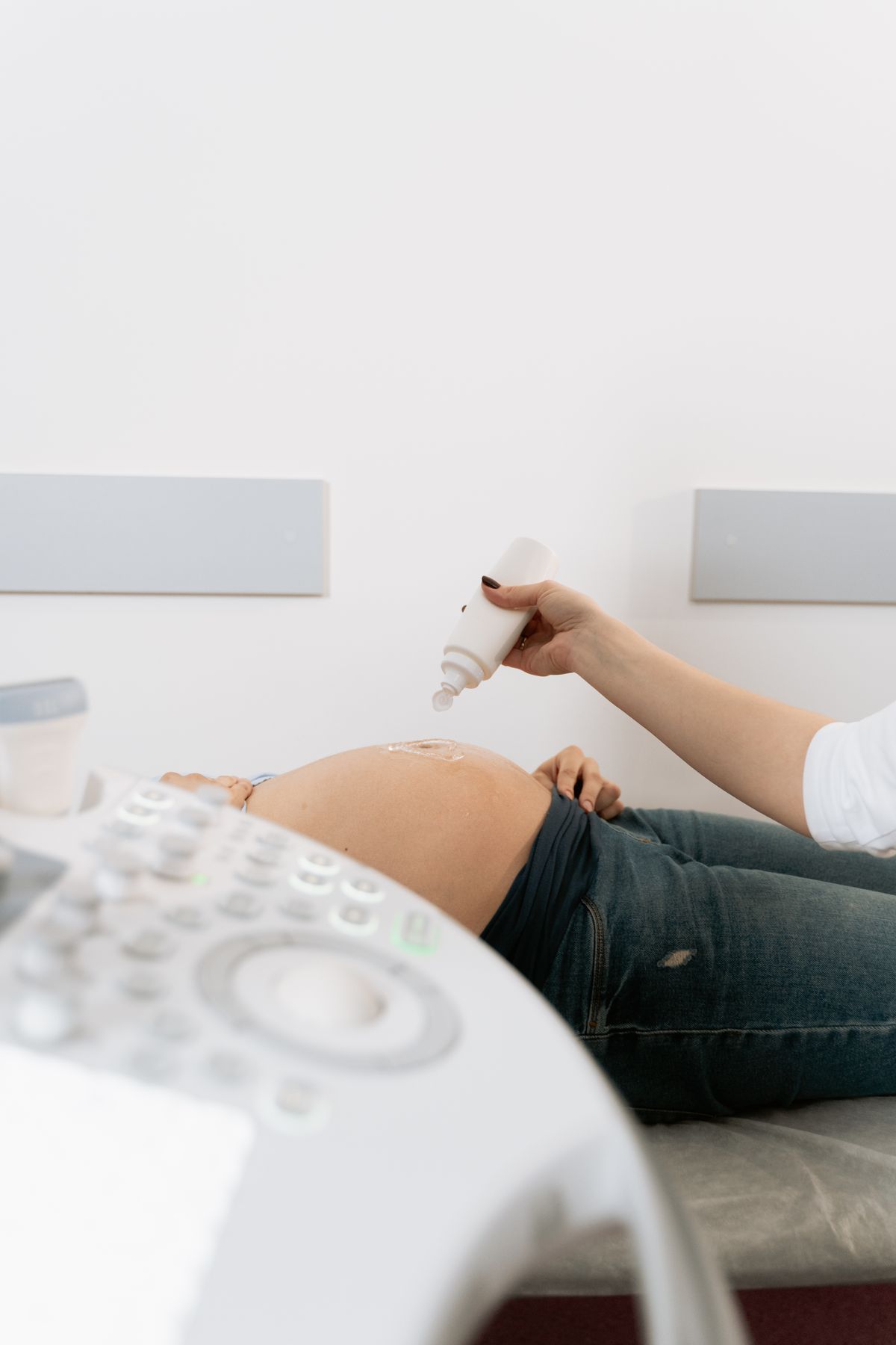 Ultrasound imaging at Dar Al Khaybar Medical Center, Sharjah